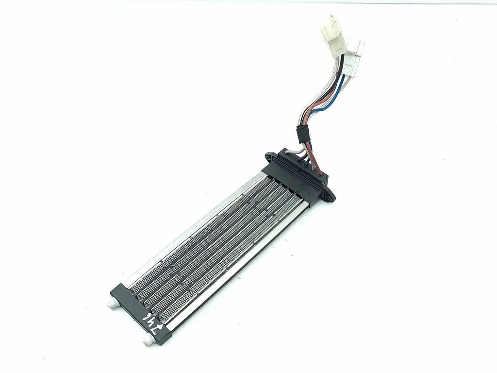 Elektriline salongi küttekeha radiaator CSA541A003