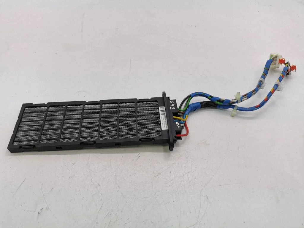 Elektriline salongi küttekeha radiaator MF0134100752