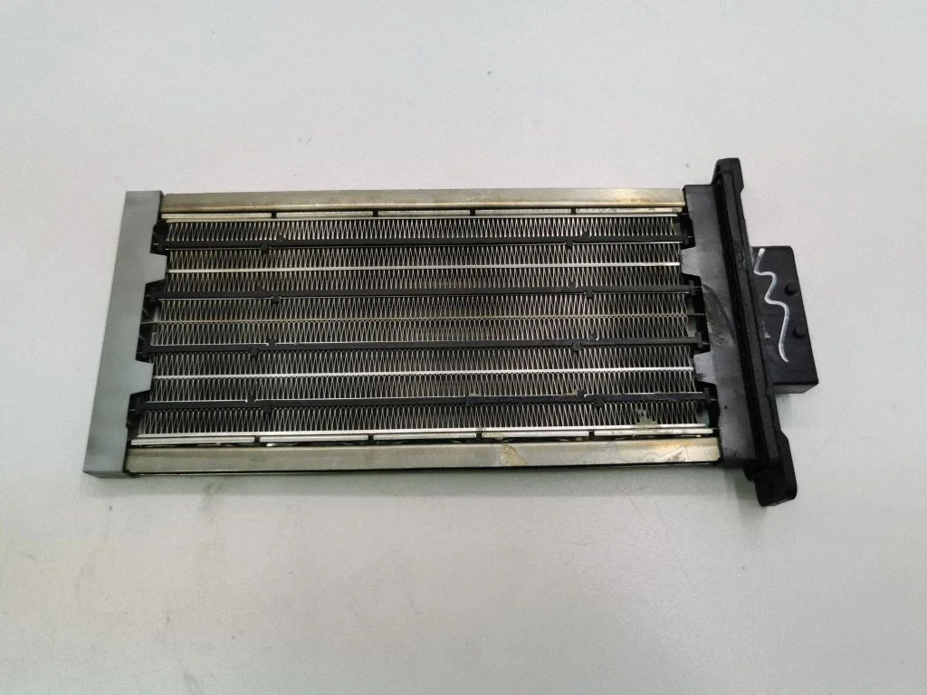 Elektriskais salona krāsniņas radiators 2008205