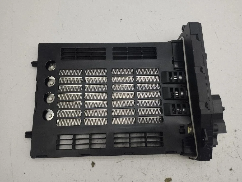 Elektryczna nagrzewnica kabiny A2468300261