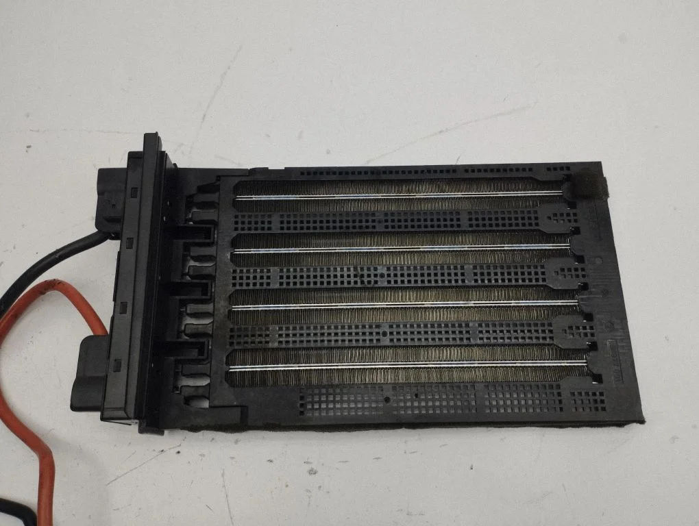 Elektriskais salona krāsniņas radiators 9163371