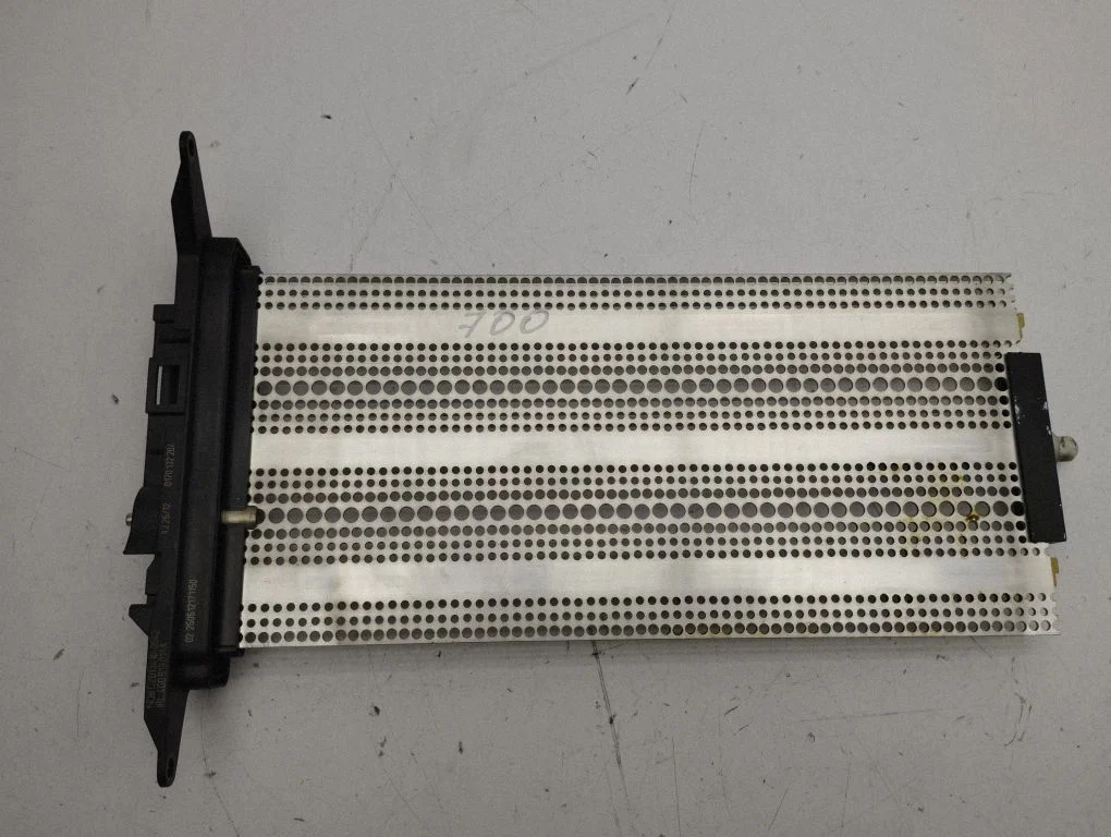 Elektriline salongi küttekeha radiaator – Audi A7 S7 4G (2011-2017)