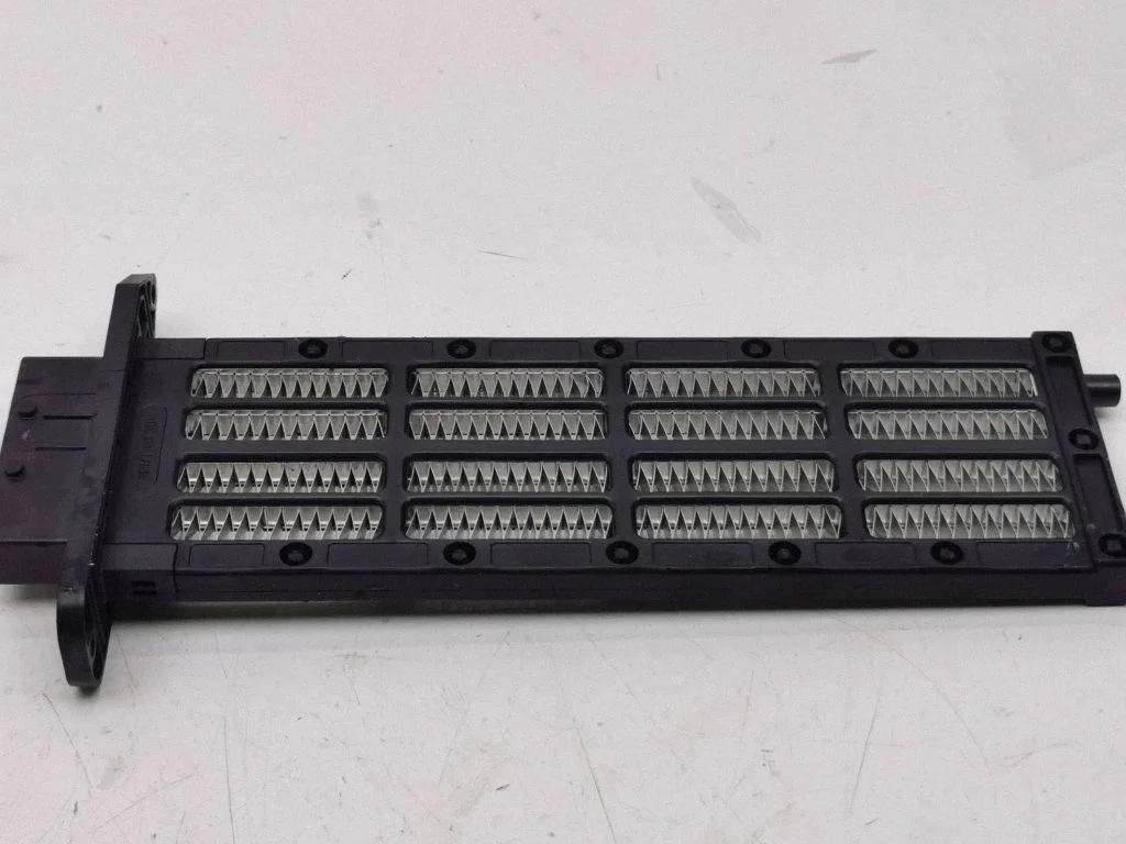 Elektriline salongi küttekeha radiaator 19C050849