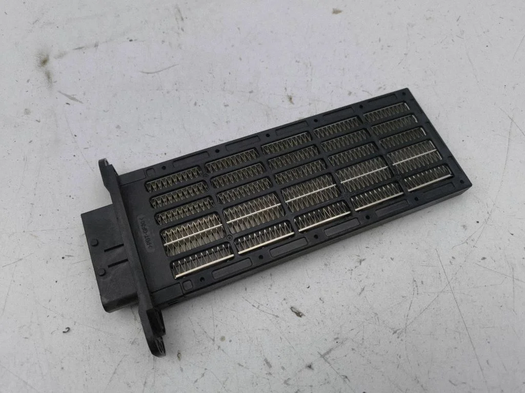 Elektriline salongi küttekeha radiaator – Hyundai i40 (2011-)