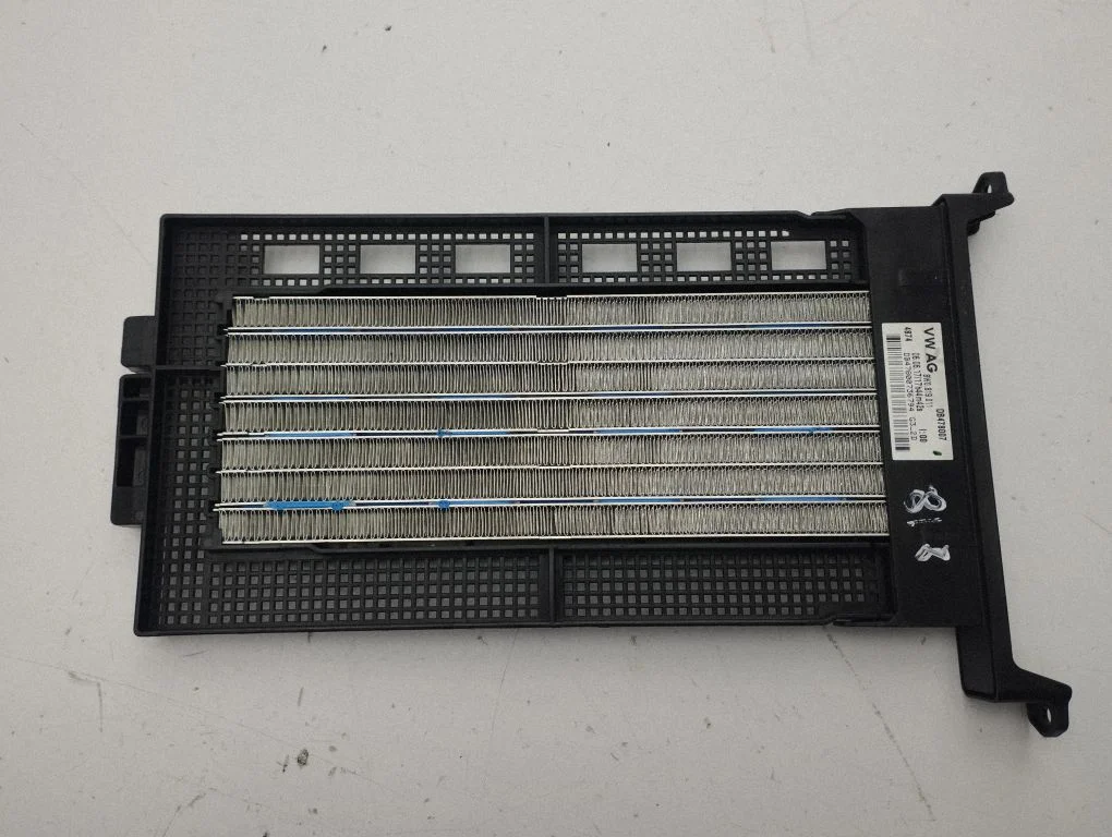 Elektriskais salona krāsniņas radiators 8W0819011