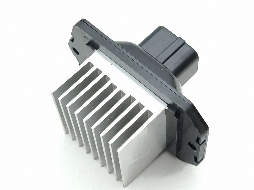 Heater blower motor/fan resistor P2FY019