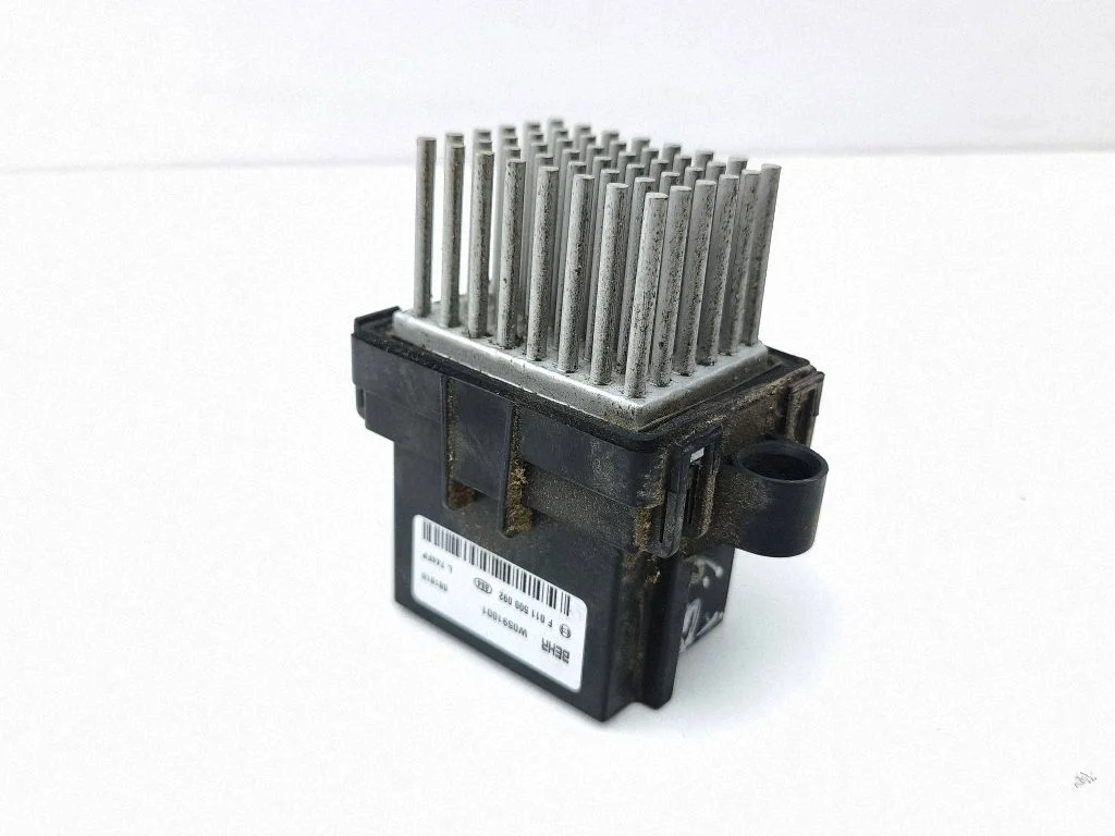 Heater blower motor/fan resistor W0591001