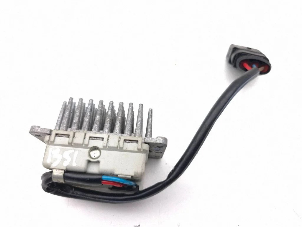 Heater blower motor/fan resistor 3D0907521