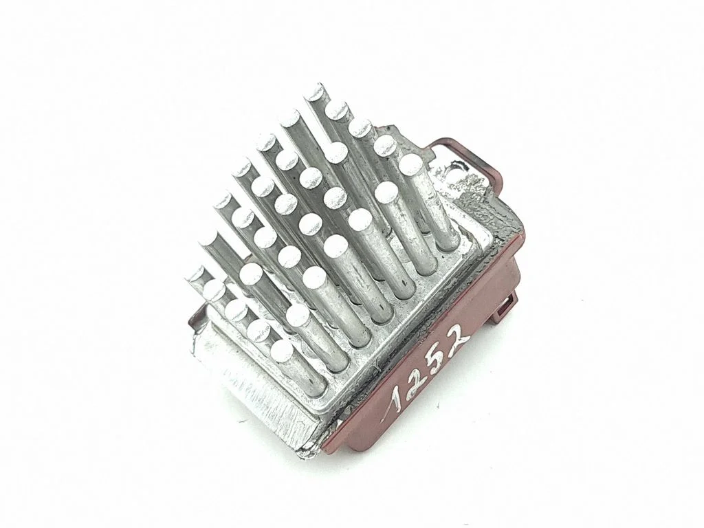 Heater blower motor/fan resistor – Volkswagen Bora (1998-2005)