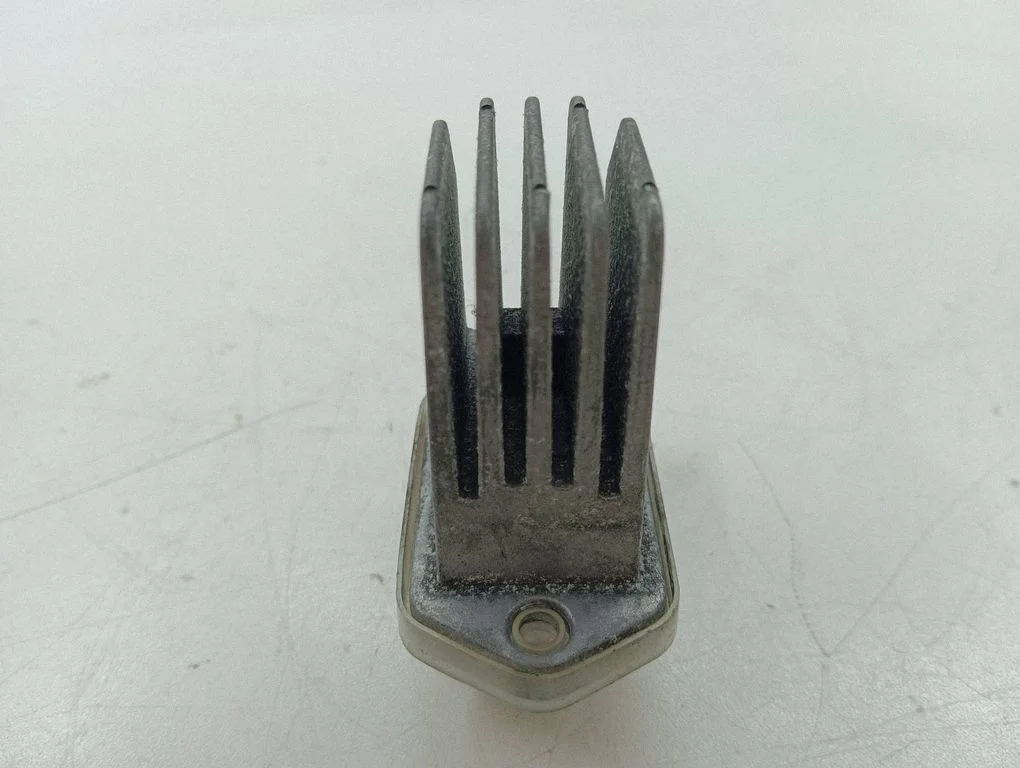 Heater blower motor/fan resistor