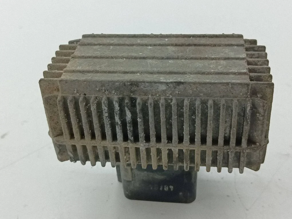 Krāsniņas ventilatora rezistors (reostats) 55354141