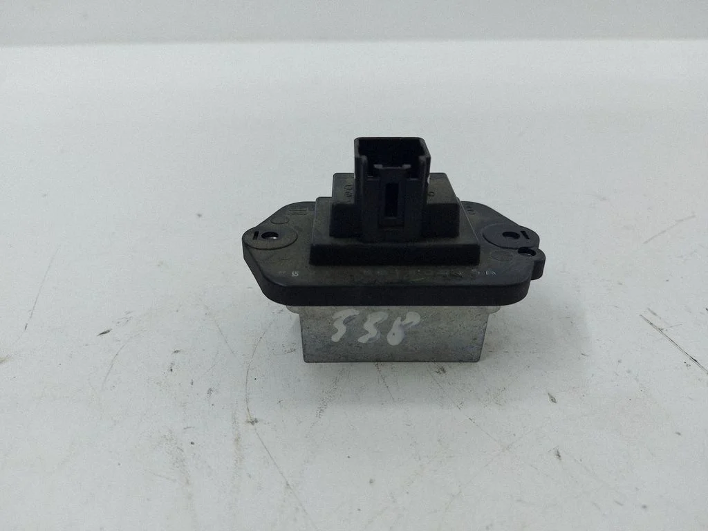 Heater blower motor/fan resistor