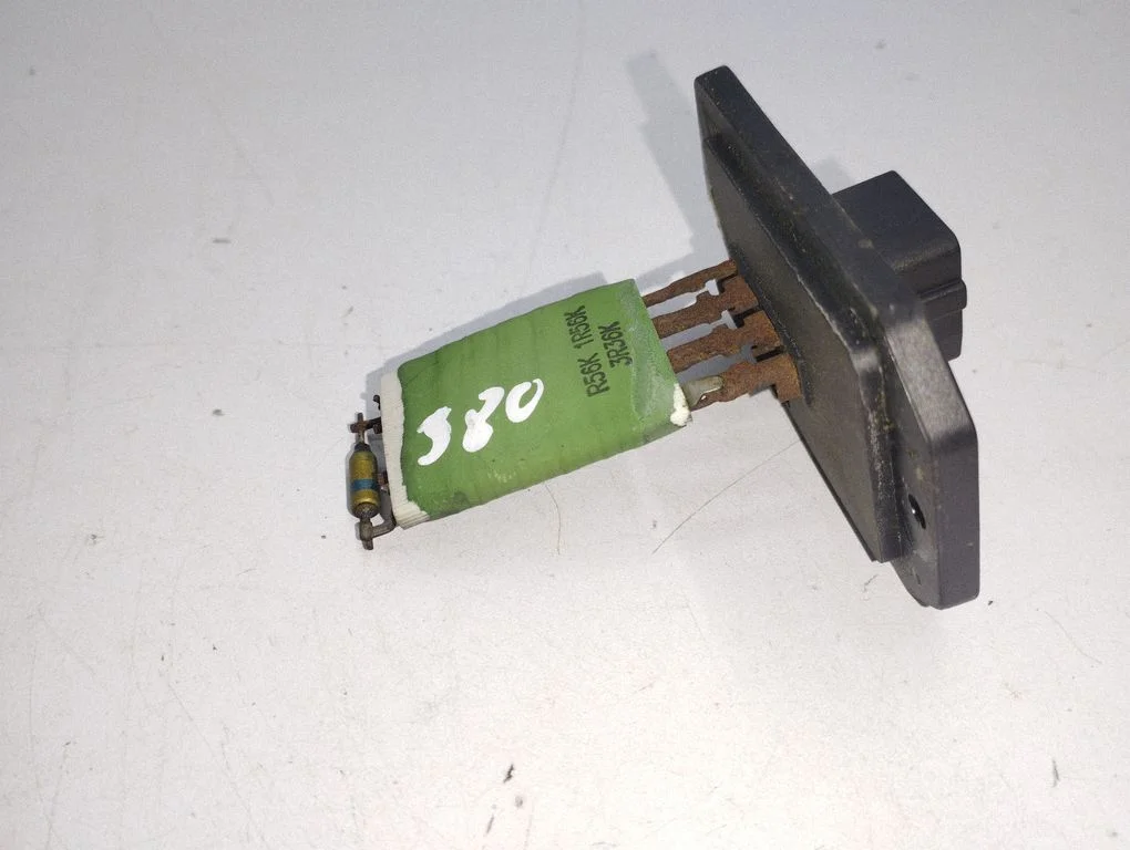 Heater blower motor/fan resistor