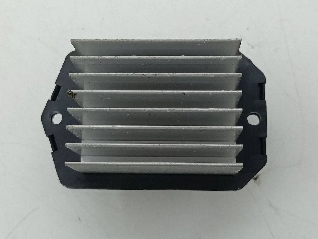 Heater blower motor/fan resistor 0778000710