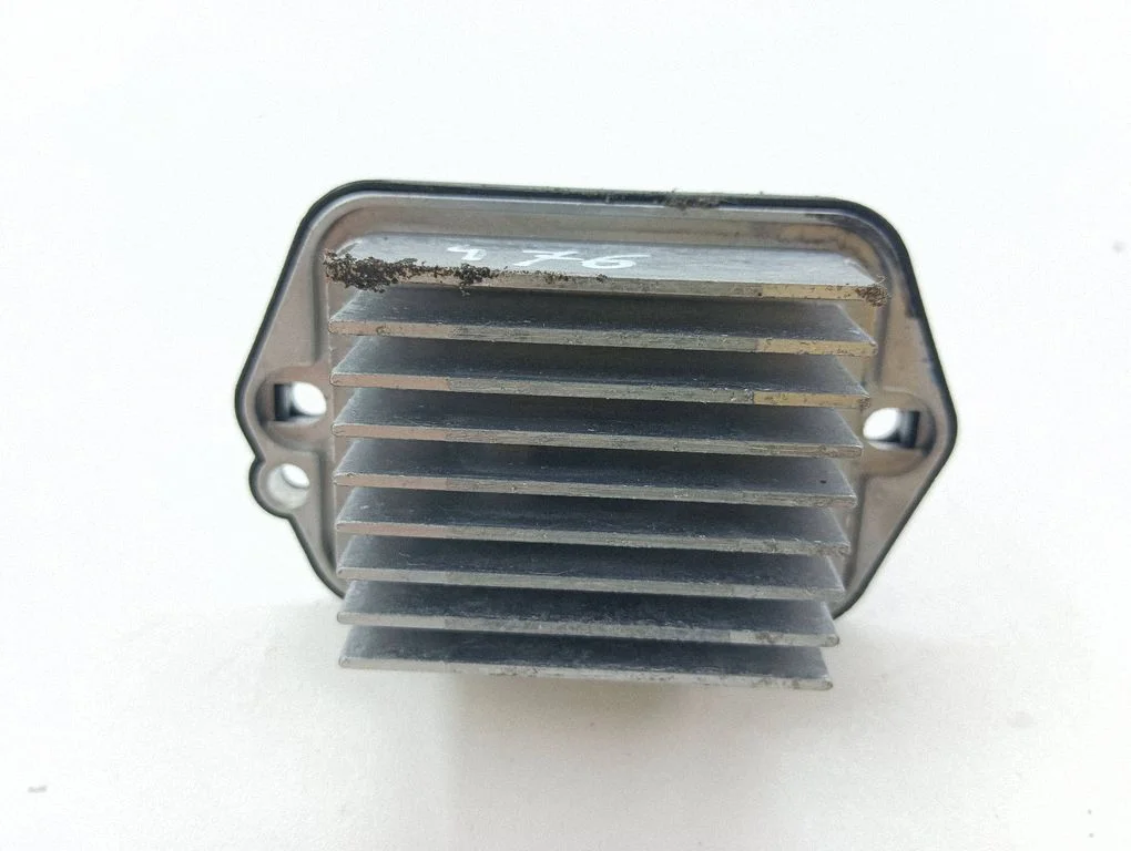 Heater blower motor/fan resistor