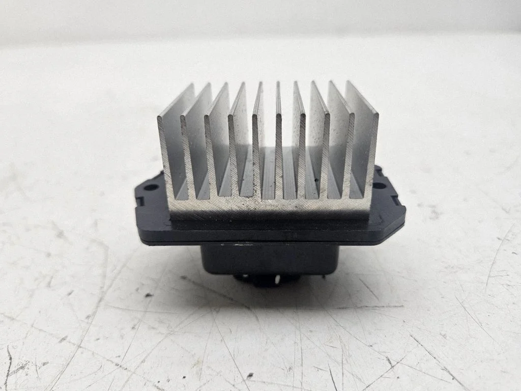 Heater blower motor/fan resistor 0778001030