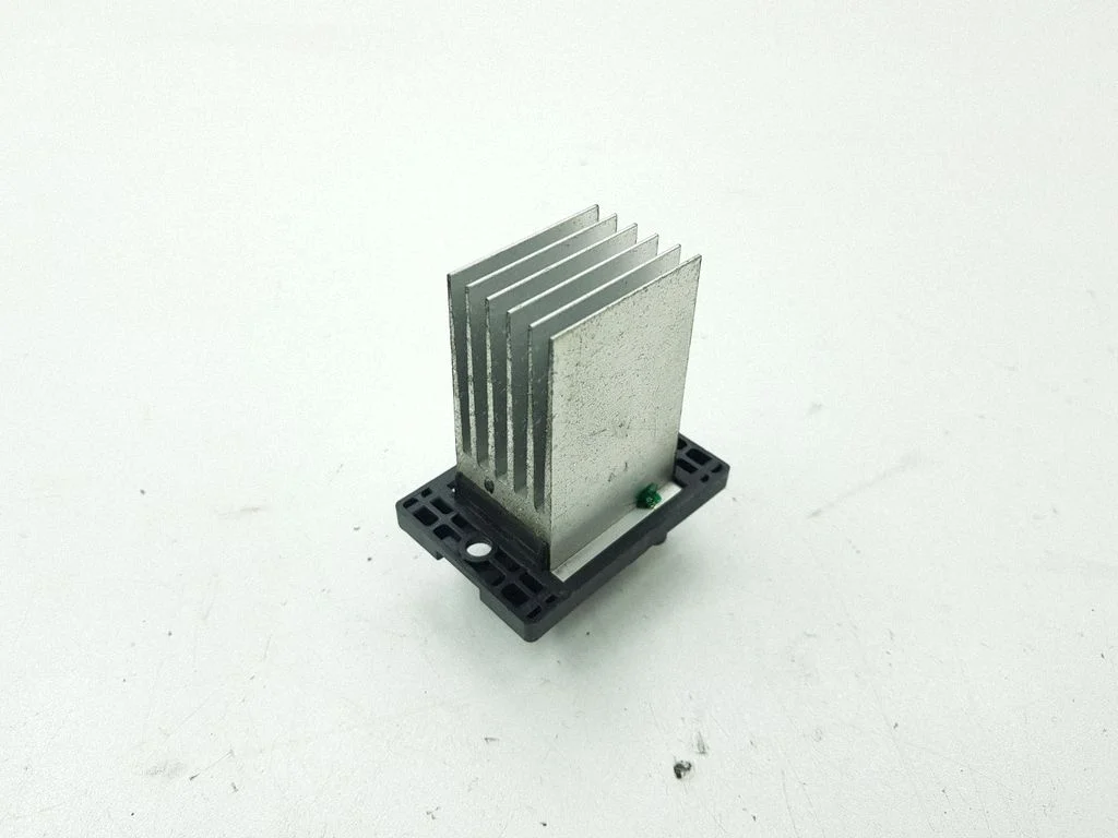 Heater blower motor/fan resistor
