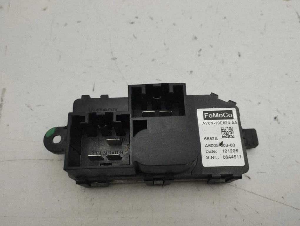 Heater blower motor/fan resistor AV6N19E624AA