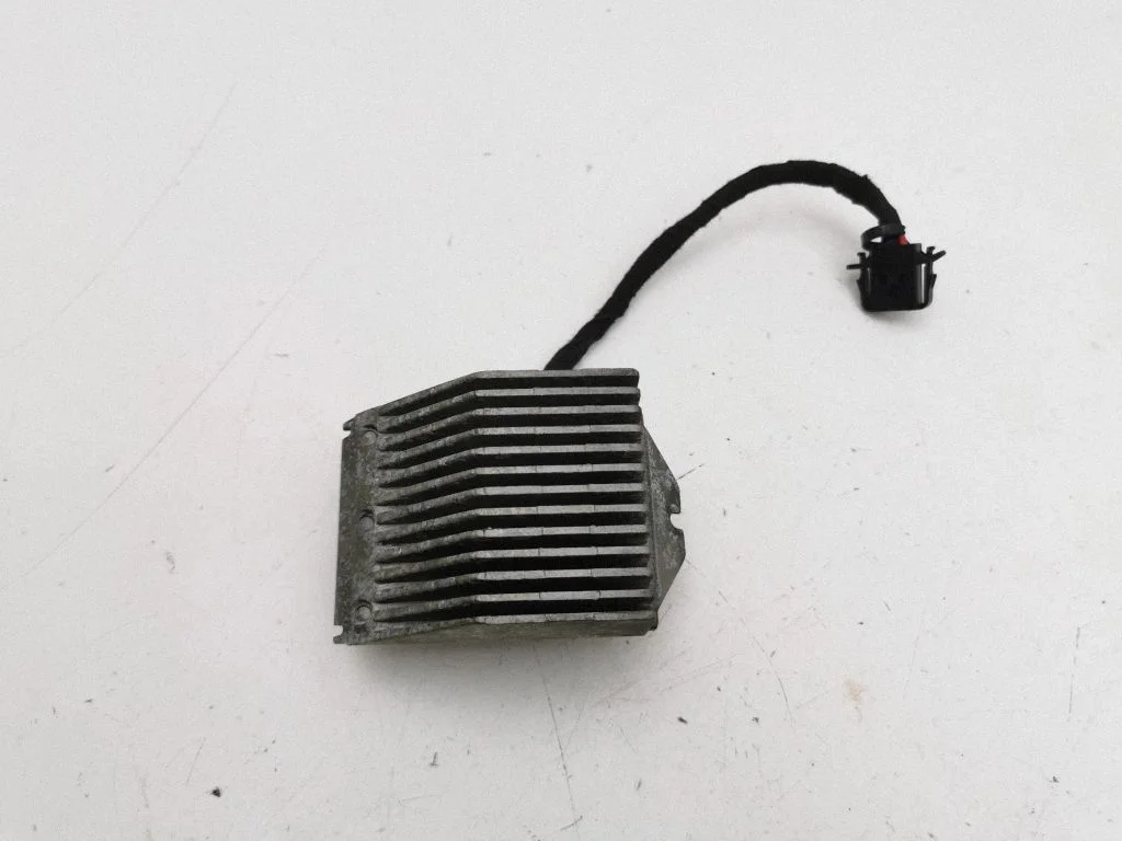 Krāsniņas ventilatora rezistors (reostats) 6Q1907521