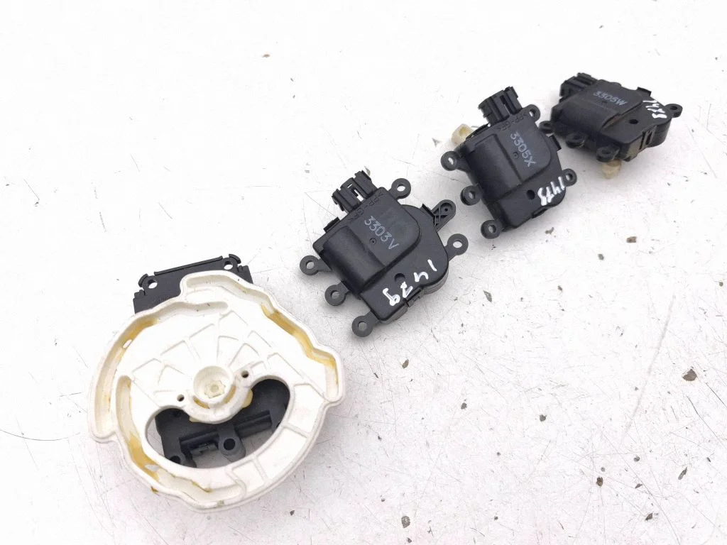Gaisa aizvara motoriņš/aktuators GA705KD49