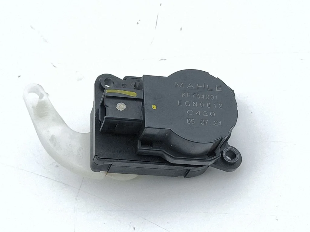 Silniczek klapki nawiewu KF784001
