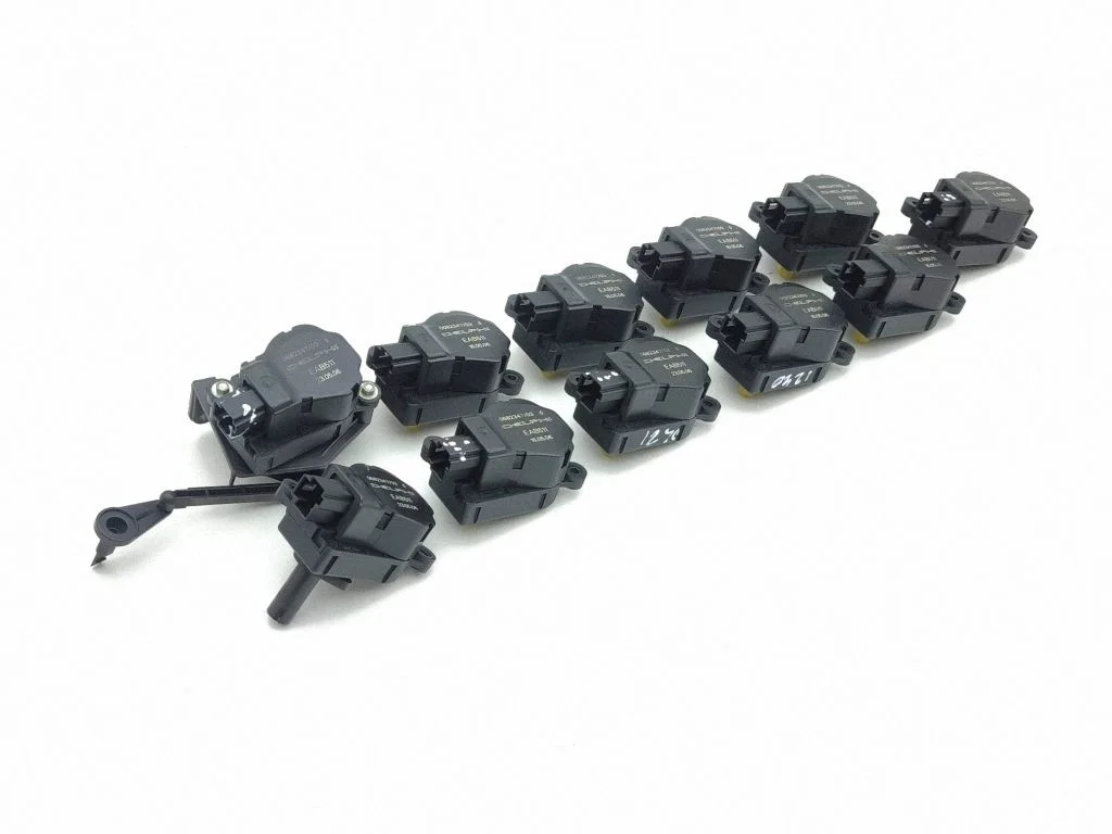 Gaisa aizvara motoriņš/aktuators 068234703