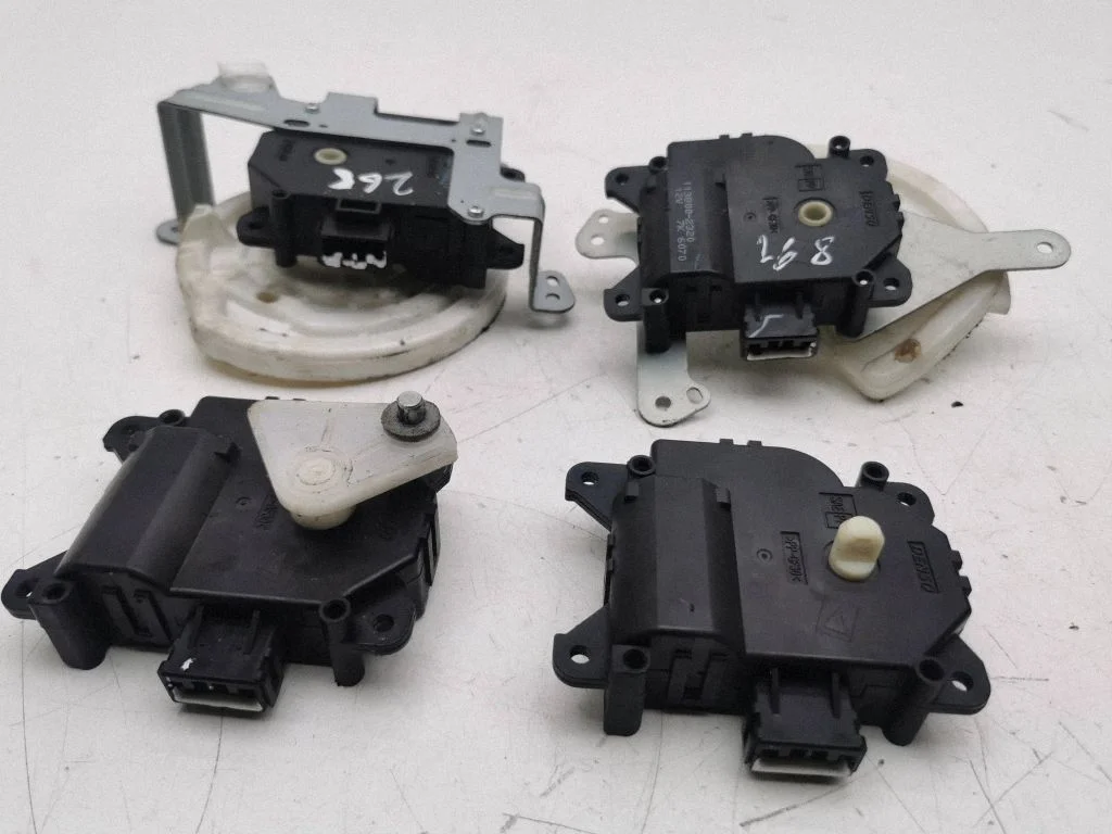 Air flap motor/actuator 1138002380