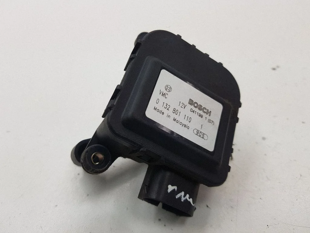 Air flap motor/actuator 0132801110