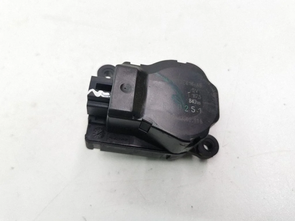 Air flap motor/actuator 3M5H19E616AB