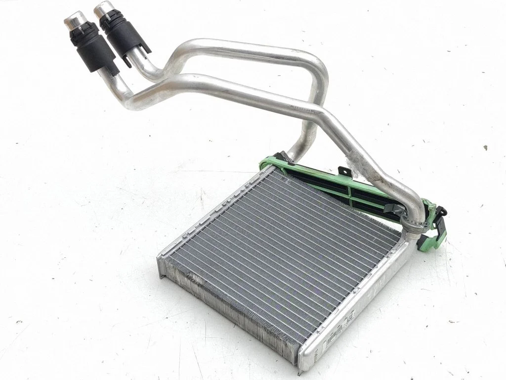 Salongi küttekeha radiaator 5QD819031C