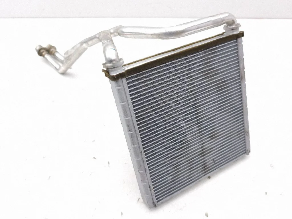 Heater blower radiator