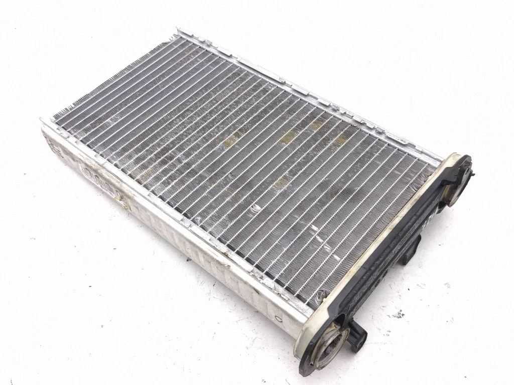 Salongi küttekeha radiaator T1024964J