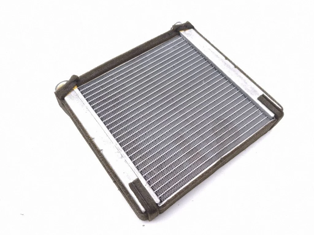 Heater blower radiator