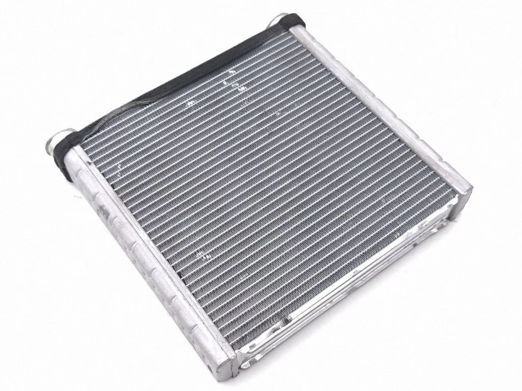 Salongi küttekeha radiaator 5WA819031