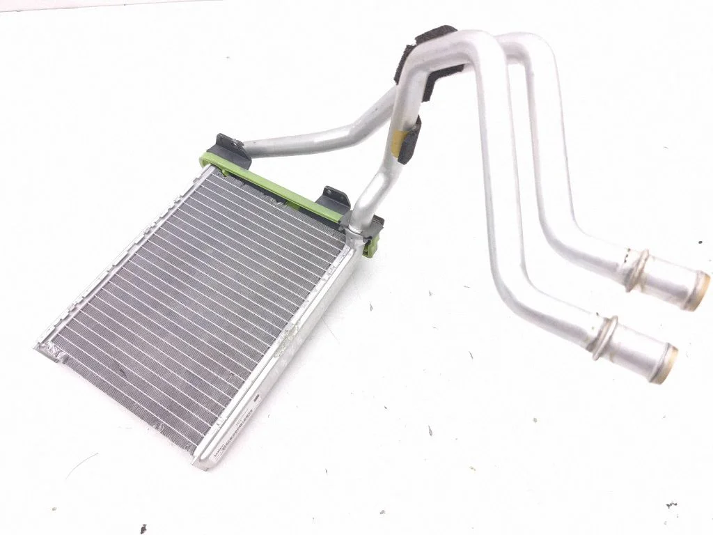 Salongi küttekeha radiaator N671260C778