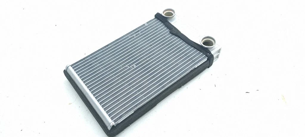 Salongi küttekeha radiaator