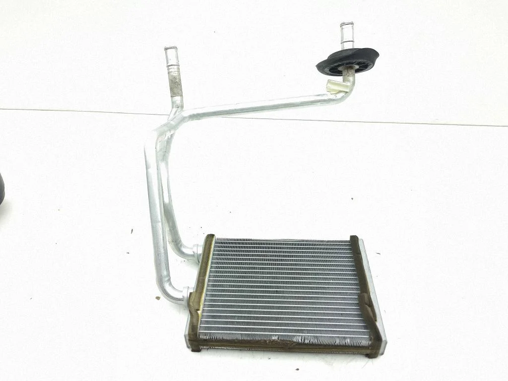 Salongi küttekeha radiaator