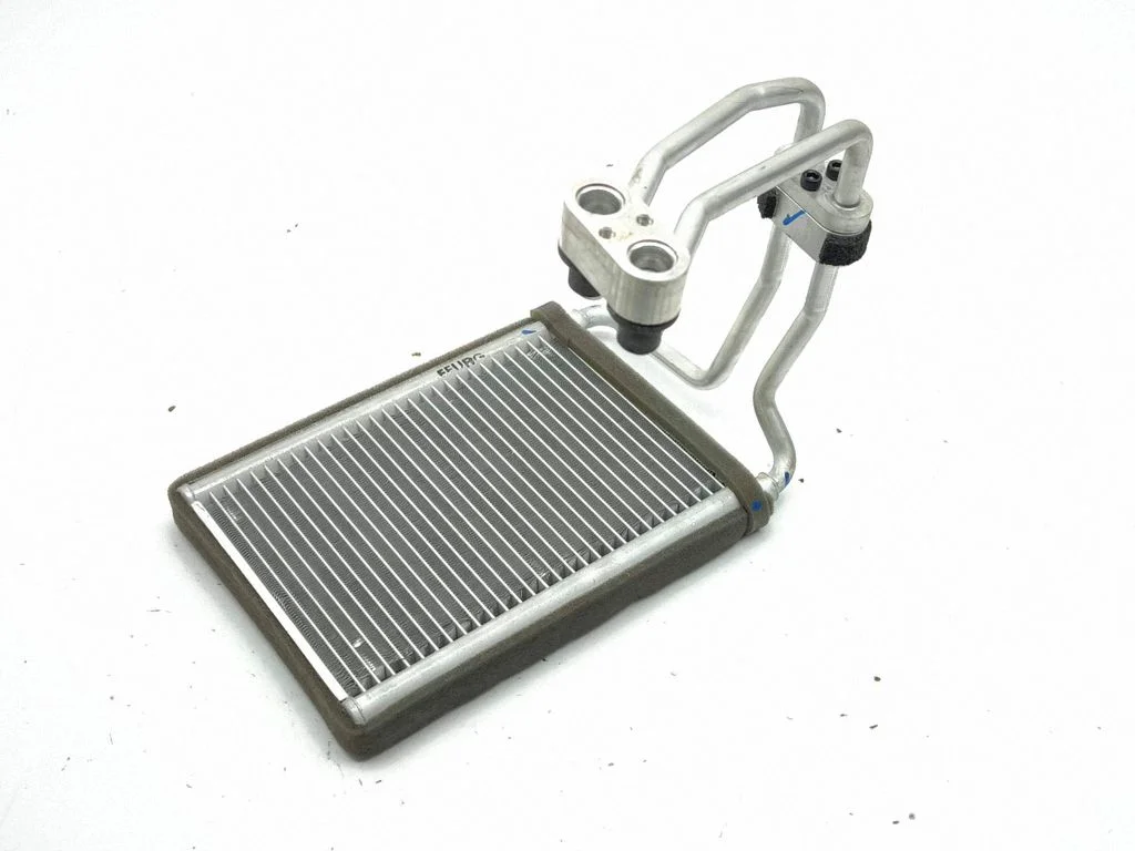 Salongi küttekeha radiaator