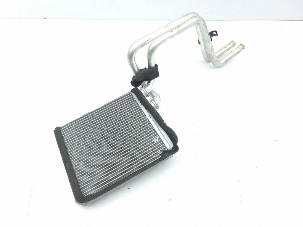 Salongi küttekeha radiaator