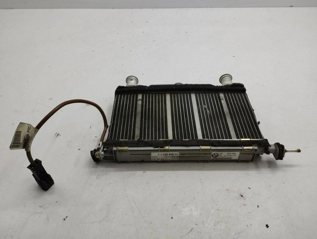 Salongi küttekeha radiaator 5HB00860800
