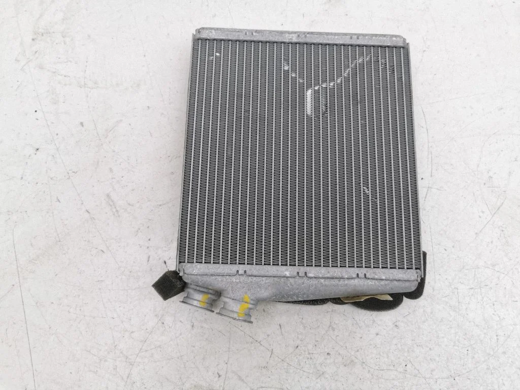 Salongi küttekeha radiaator – Volvo XC60 (2009-2013)