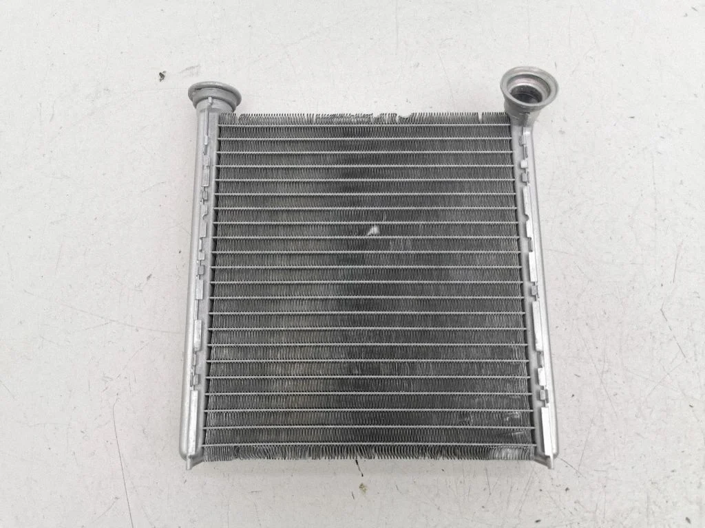 Salongi küttekeha radiaator