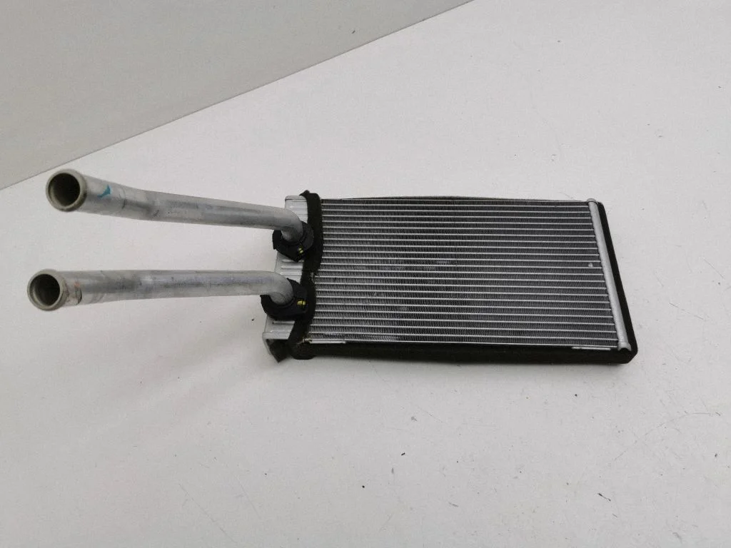 Salongi küttekeha radiaator