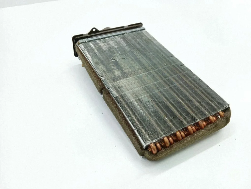 Krāsniņas radiators – Chrysler Voyager (1996-2001)
