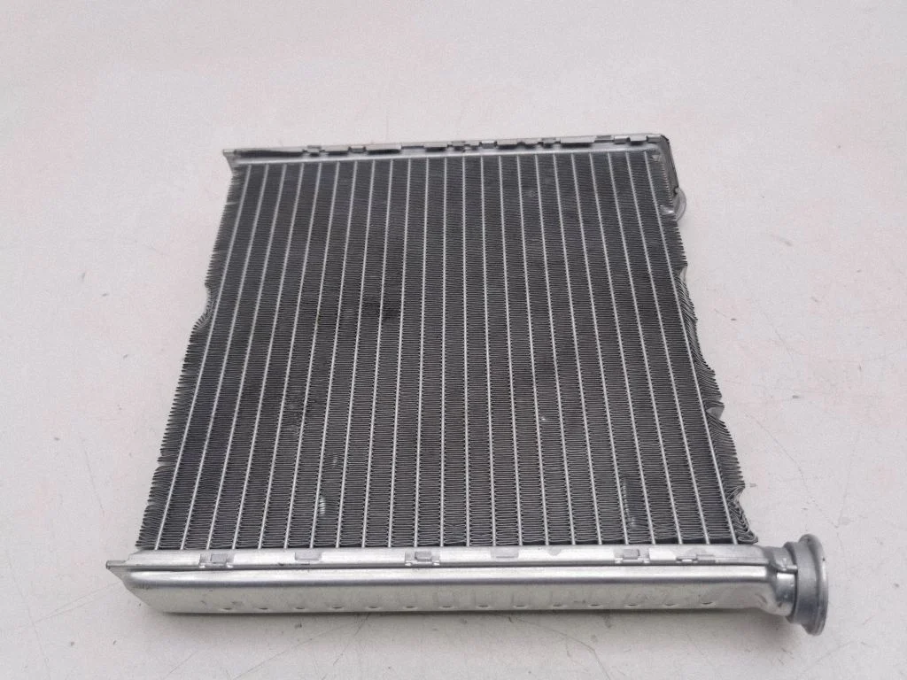 Salongi küttekeha radiaator 5Q0819031B