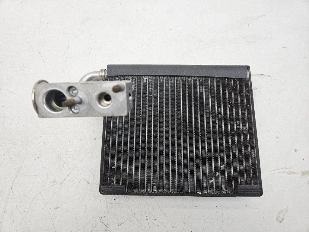 Heater blower radiator 52361690