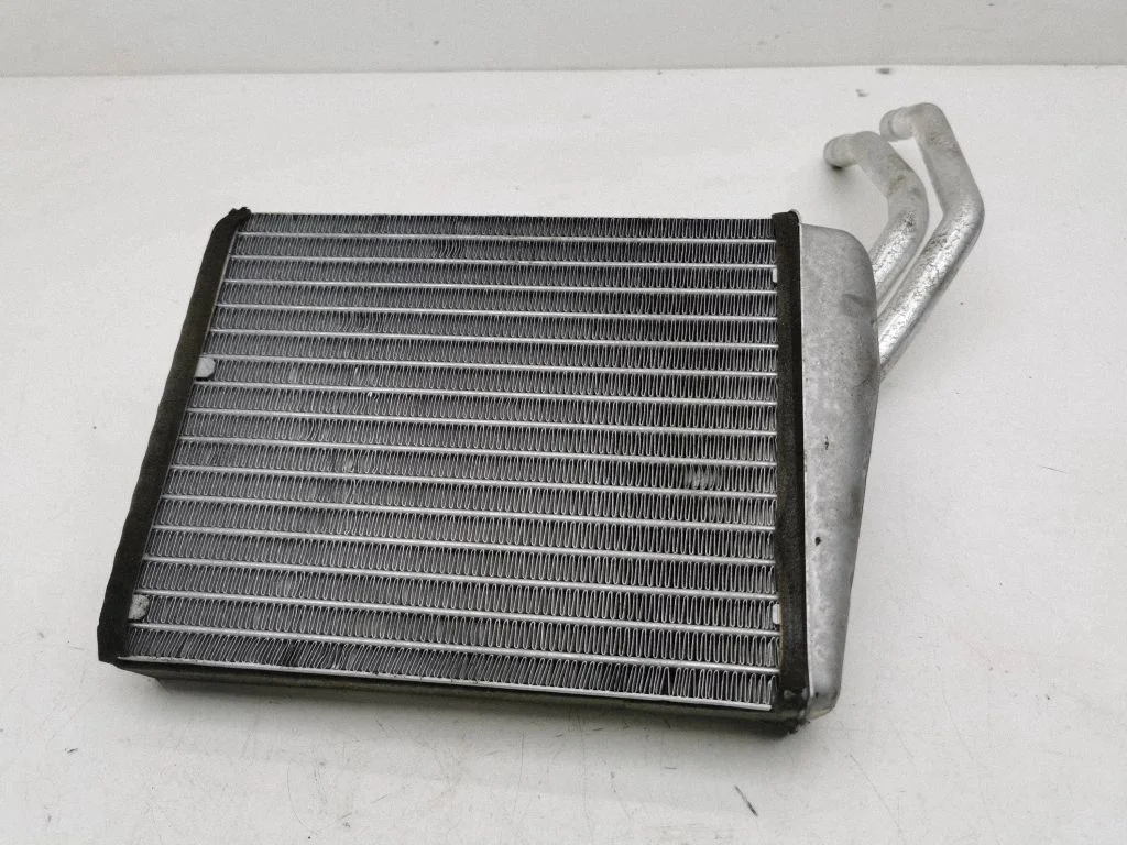 Salongi küttekeha radiaator – Mercedes-Benz ML-klass W164 (2005-2011)