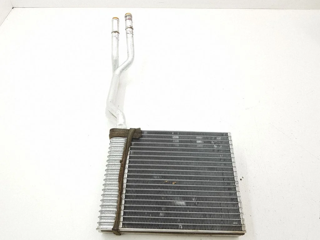Salongi küttekeha radiaator