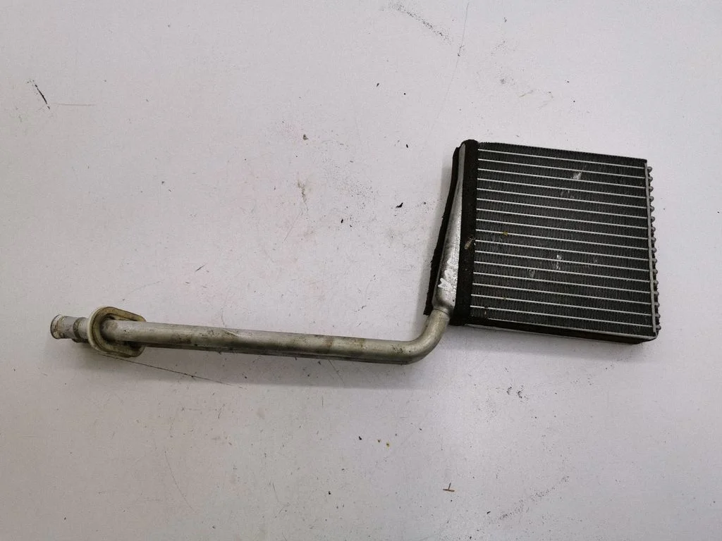 Krāsniņas radiators A1688300161