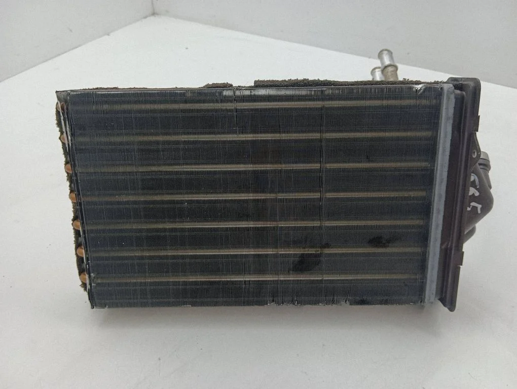 Salongi küttekeha radiaator